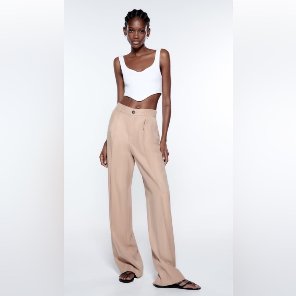 *NWT* Zara High Waisted Trousers